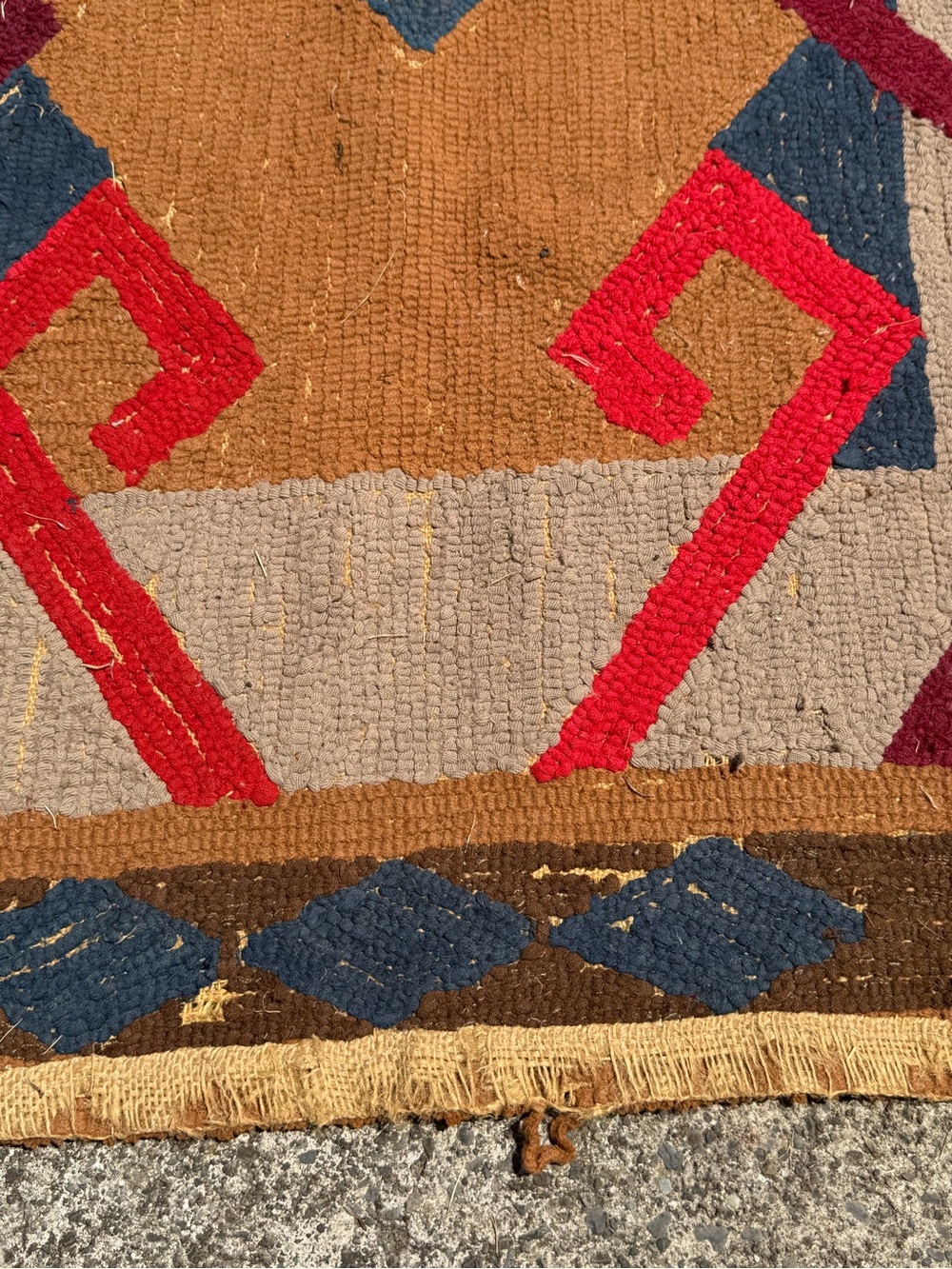 Vintage Navajo Rug - Picture 9 of 11